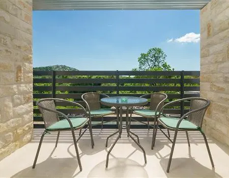 Apartmani Drage