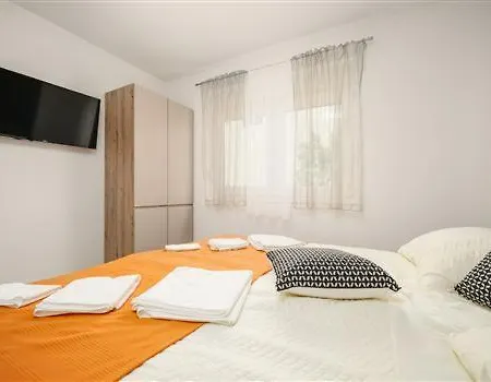 Apartmani Drage Apartment