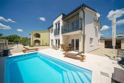 Apartmani Drage Appartement