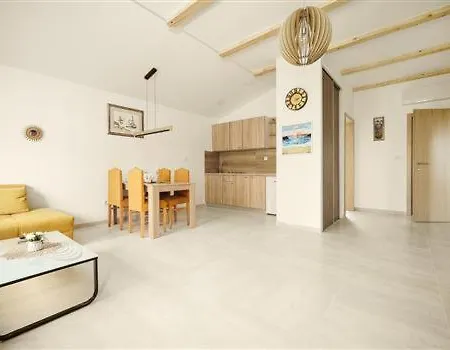 Apartmani Drage Lejlighed Drage